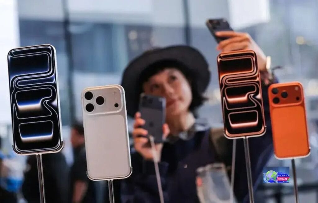 Apple first official retail store in Pakistan 2025