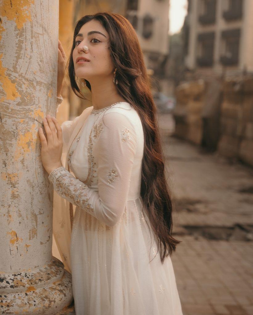 Entry into Modelling Hina Afridi